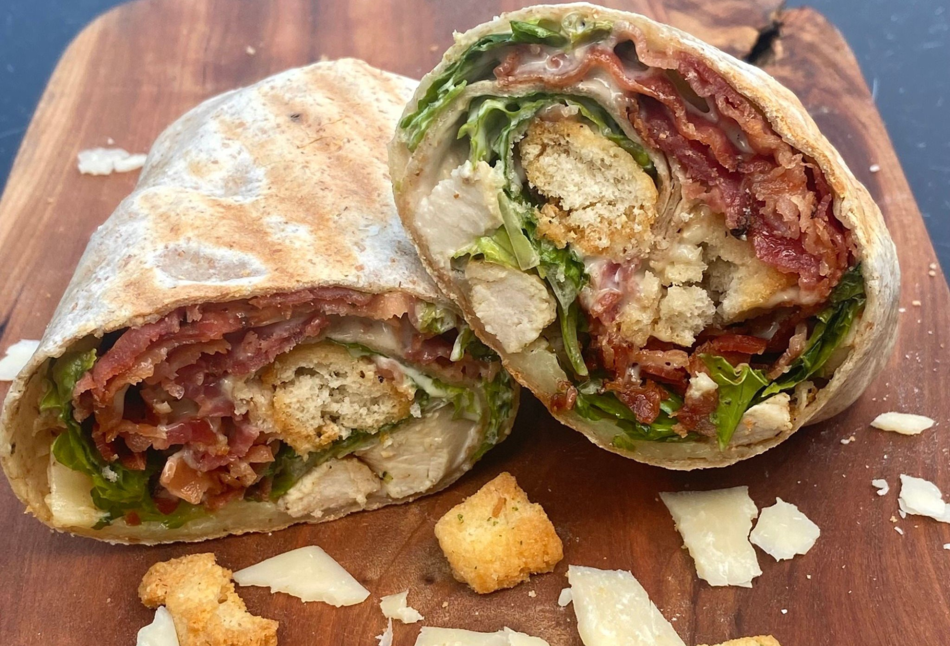 Fresh sandwich wrap with vegetables and chicken at Euphie d’ici café in Embrun.